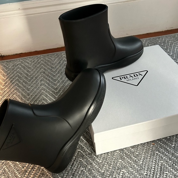 Prada booties - Picture 7 of 8